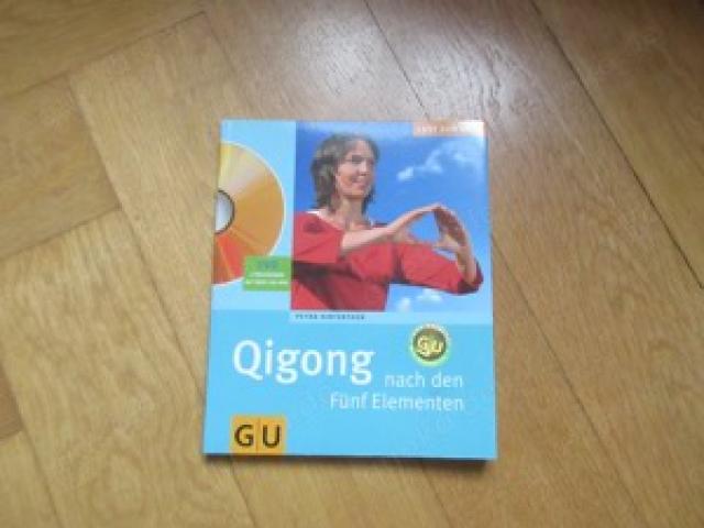 Qigong nach den Fünf Elementen   Buch + DVD GU Multimedia - 1