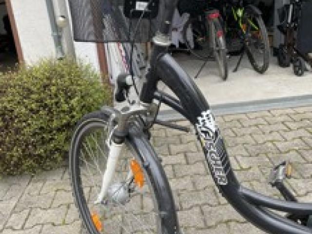 Gebrauchtes Fischer City 800 Fahrrad - 1