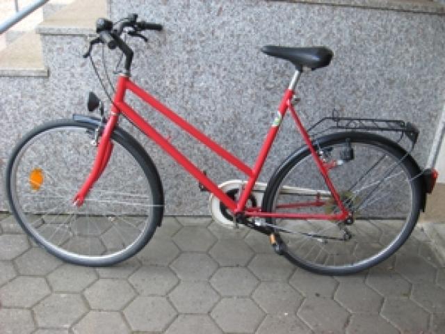 Sportliches Damen Fahrrad 26" , RH 56 cm, mit 6 Gang Ketten-Schaltung - 1